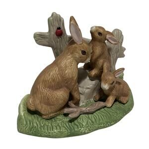 Vtg Ceramic Rabbit Family Figurine Mother Babies Fence Spring Easter Well Made